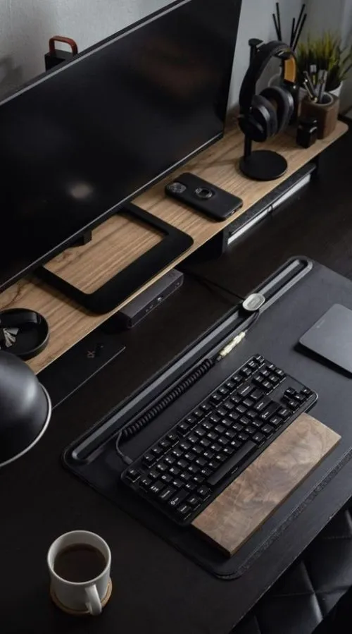 UncommonCreative-desktop